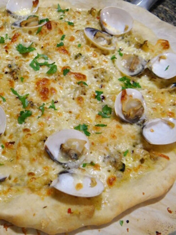 White clam pizza with fresh clams.