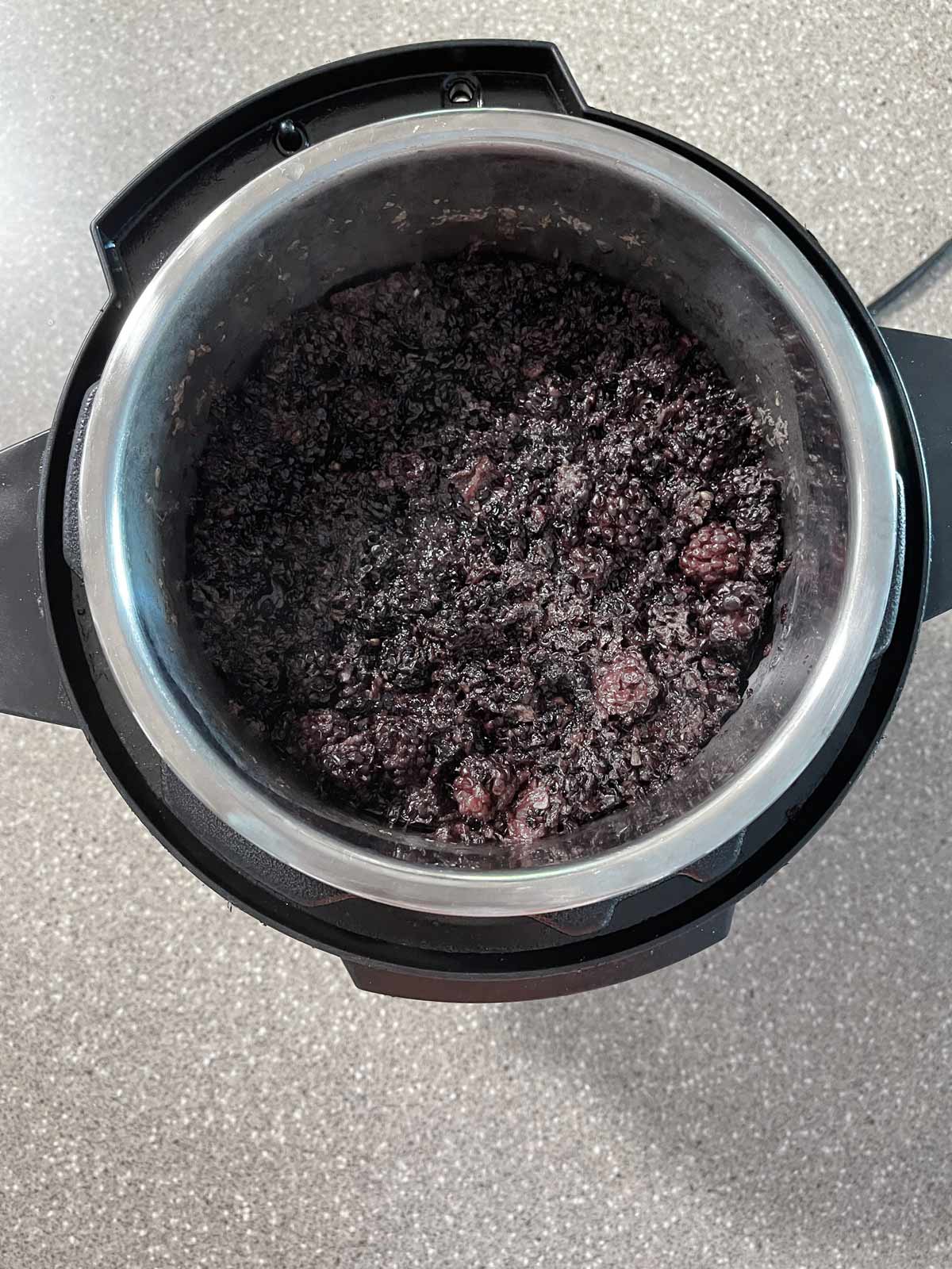 Image of cooked blackberries after opening pressure cooker.