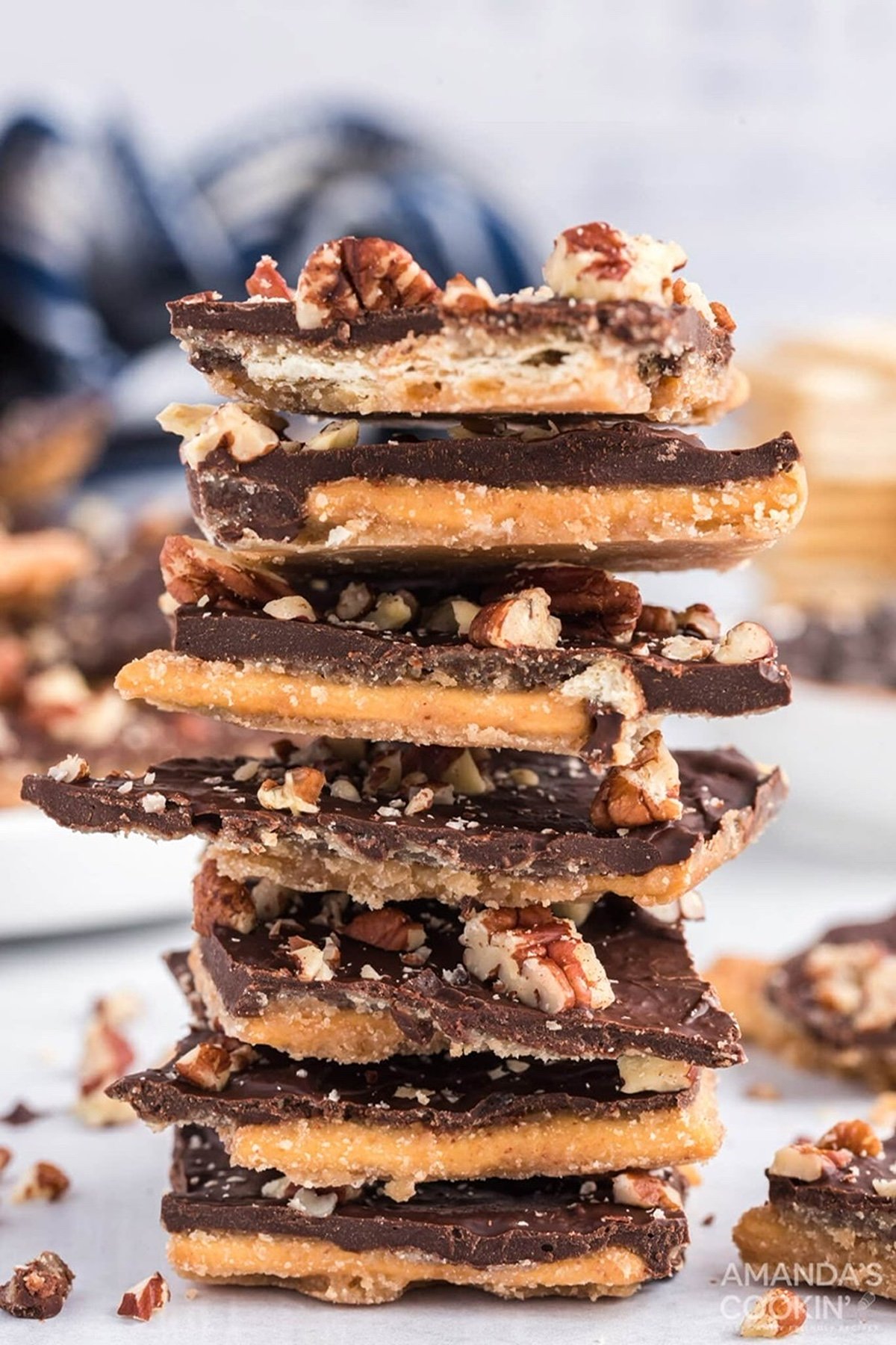 Saltine crackers with toffee and chocolate topping.