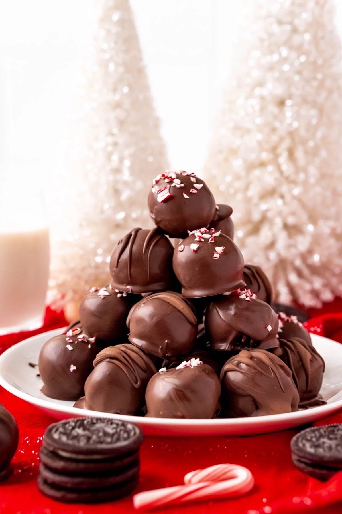 A pile of chocolate Oreo balls.