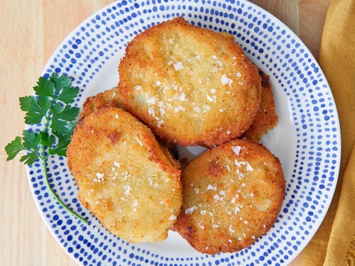 Fried Green Tomatoes with Ranch Dipping Sauce
